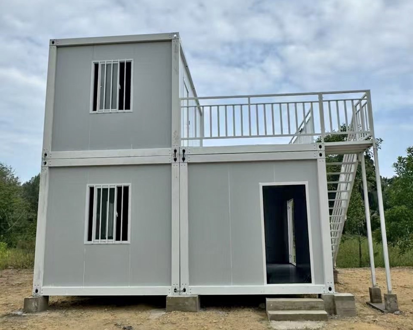 Corporate – module double étage avec terrasse